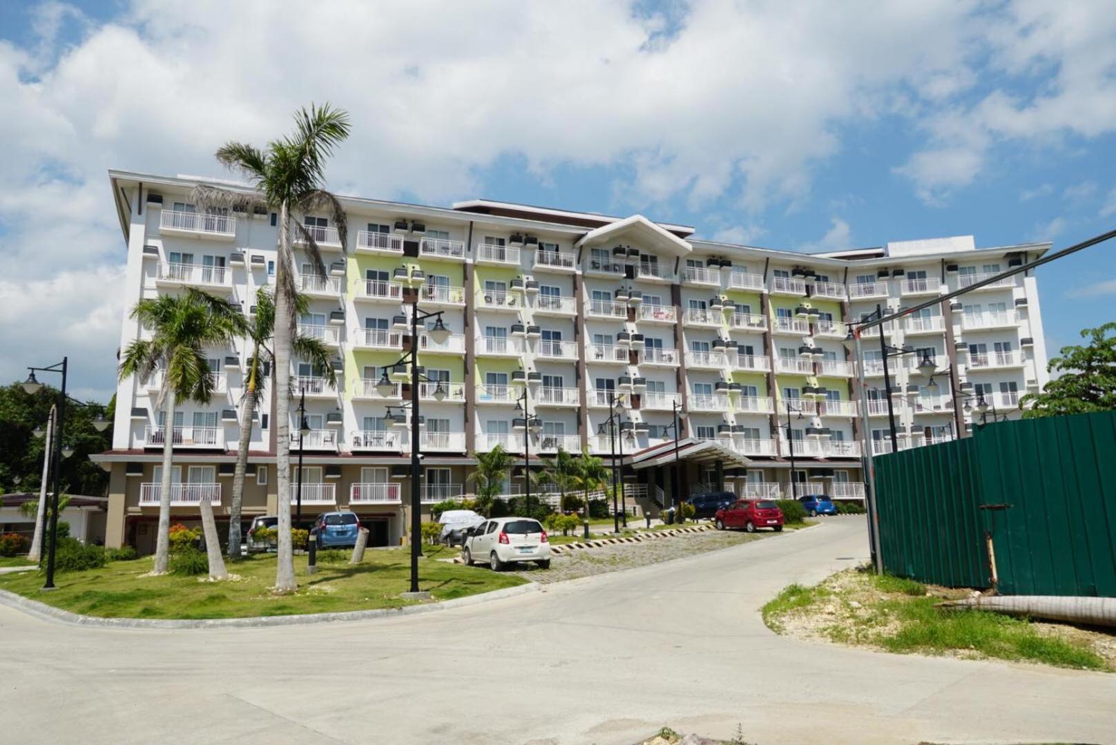 Ania Rooms@Amani Grand Residences Near Airport Lapu-Lapu City Dış mekan fotoğraf
