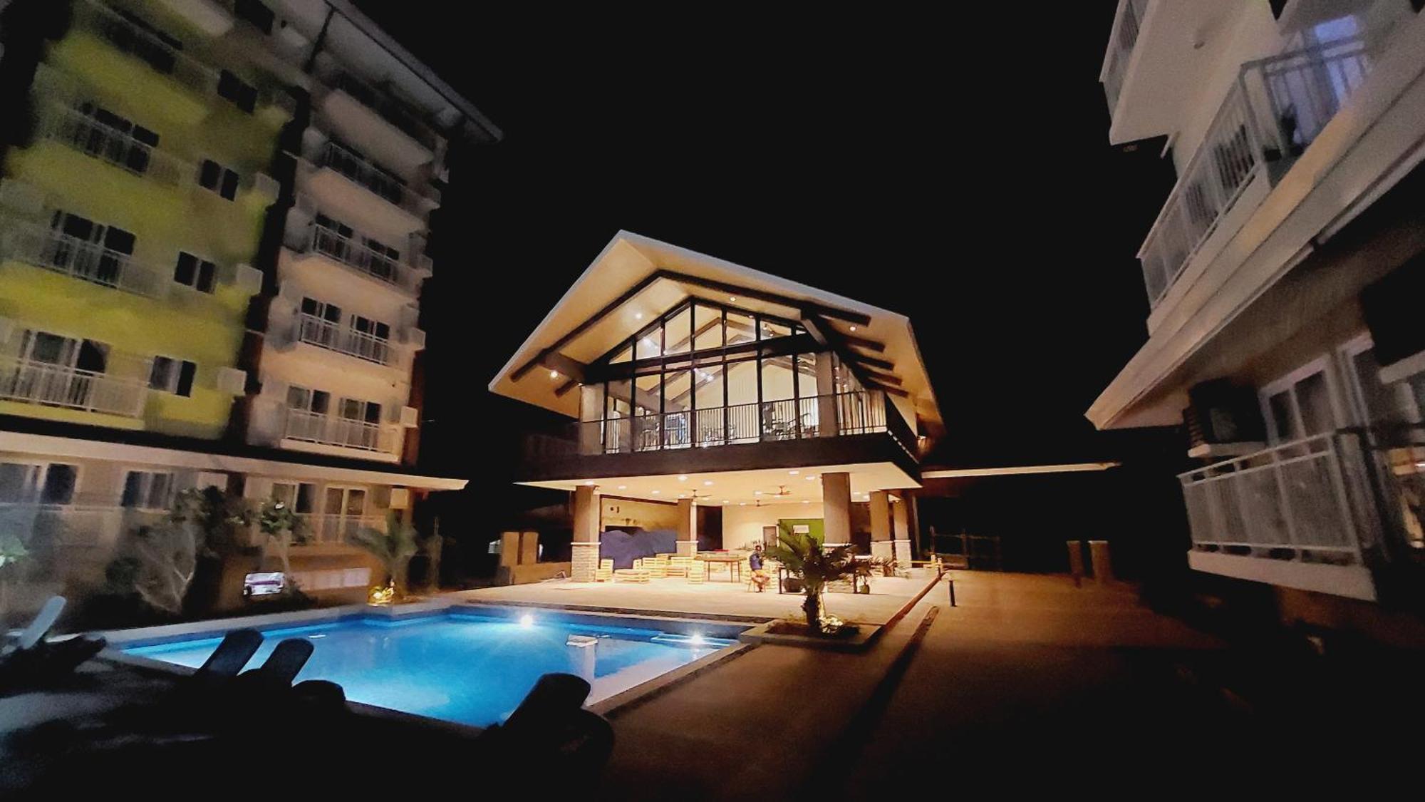 Ania Rooms@Amani Grand Residences Near Airport Lapu-Lapu City Dış mekan fotoğraf