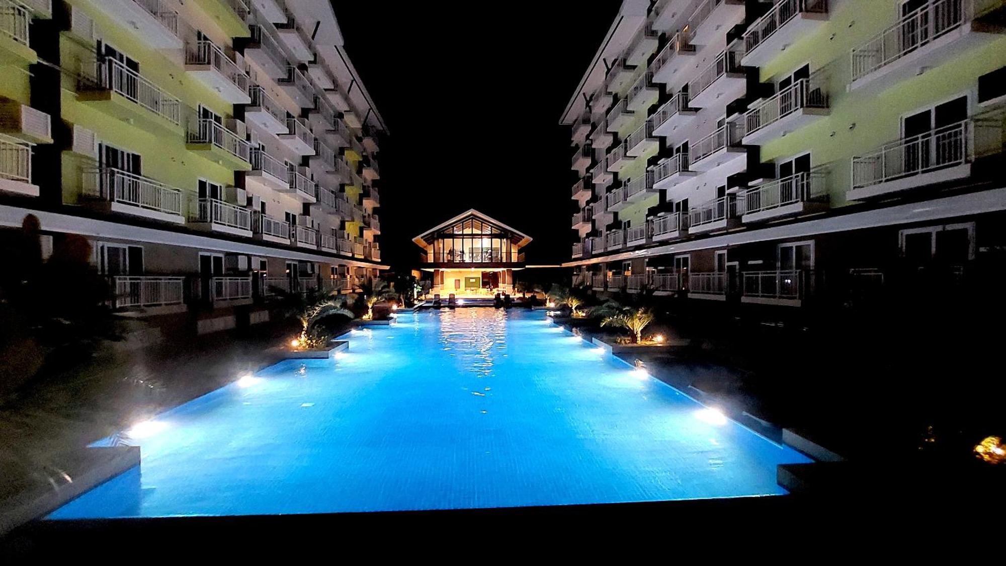 Ania Rooms@Amani Grand Residences Near Airport Lapu-Lapu City Dış mekan fotoğraf