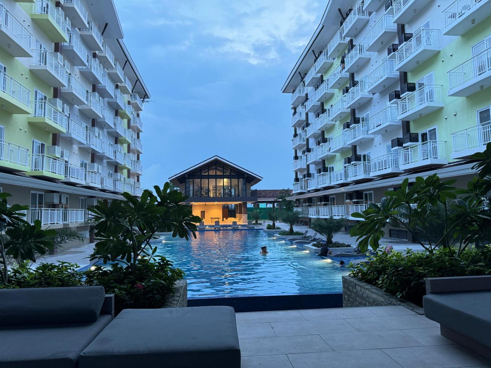 Ania Rooms@Amani Grand Residences Near Airport Lapu-Lapu City Dış mekan fotoğraf